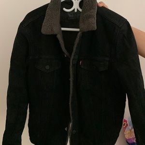 Sherpa denim Levi’s jacket black